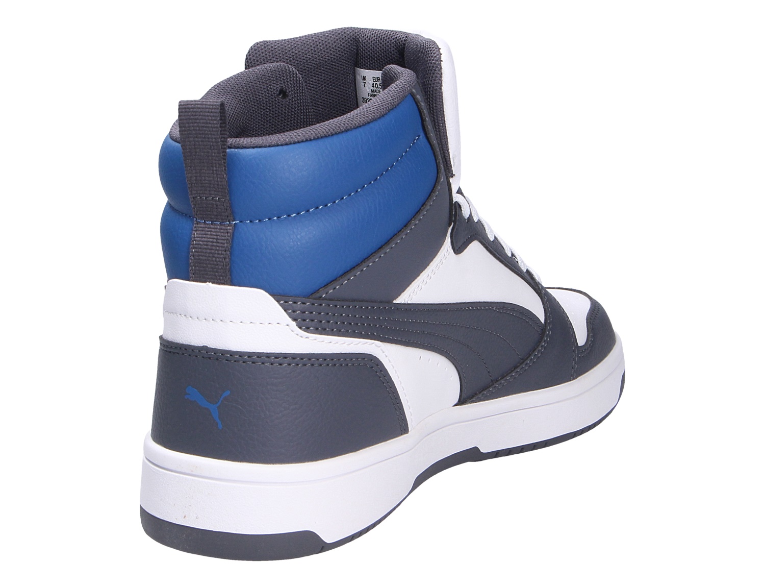 Puma Herren Sneaker aus Synthetikleder in Grau-Weiß-Blau, hoher Freizeitschuh mit gepolstertem Schaft und weißer Sohle in der Rückansicht